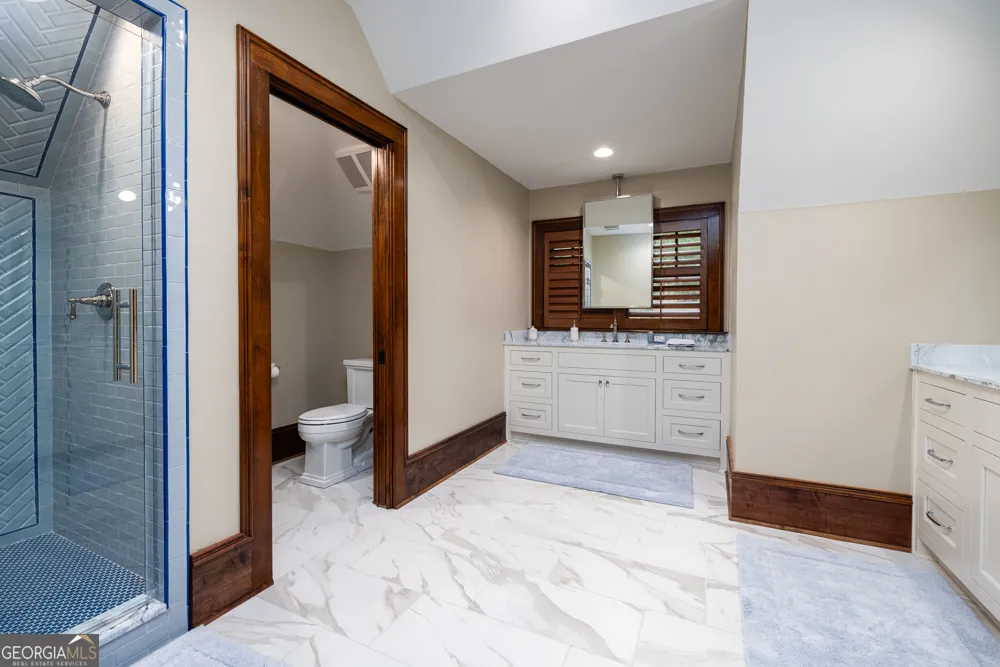 2481 Linger Longer DR Greensboro, GA 30642