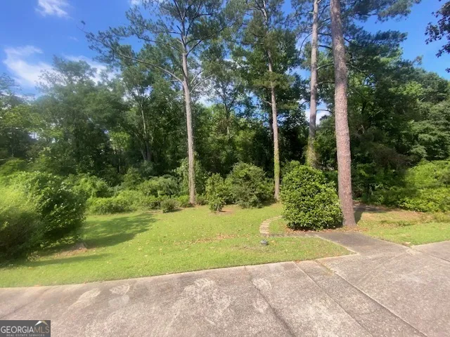 123 Hillcrest RD West Point, GA 31833