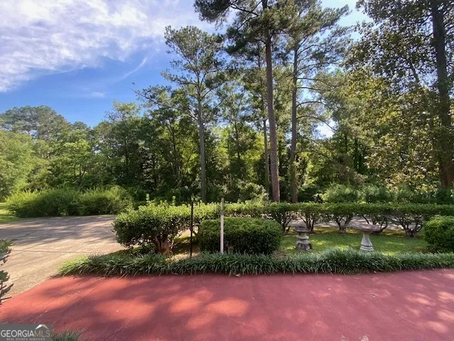 123 Hillcrest RD West Point, GA 31833