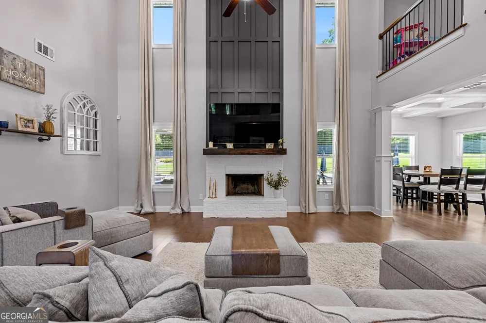 878 McIntosh TRL Sharpsburg, GA 30277