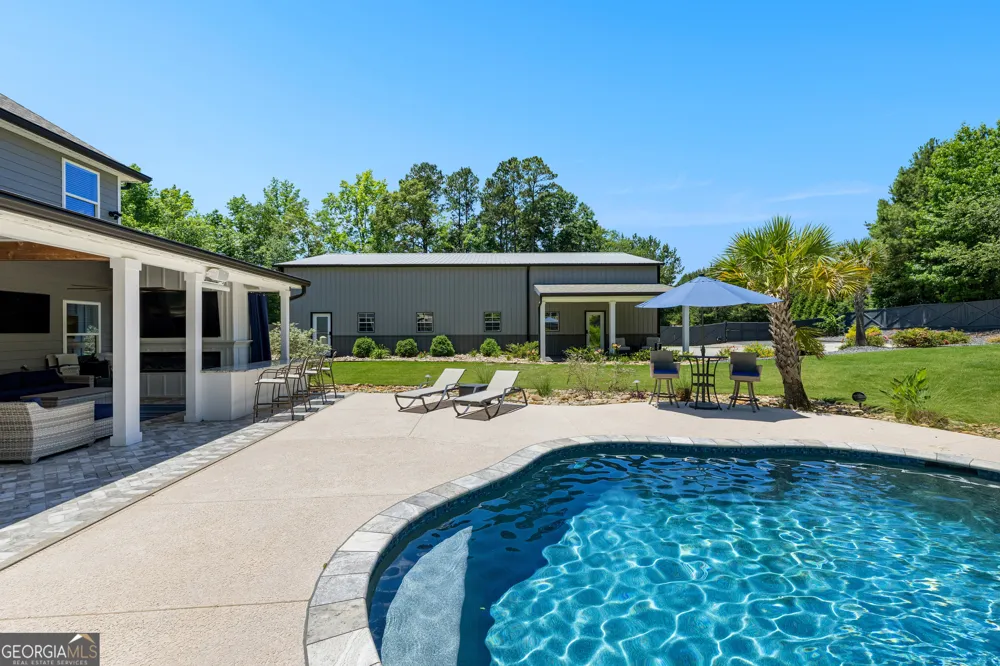 878 McIntosh TRL Sharpsburg, GA 30277