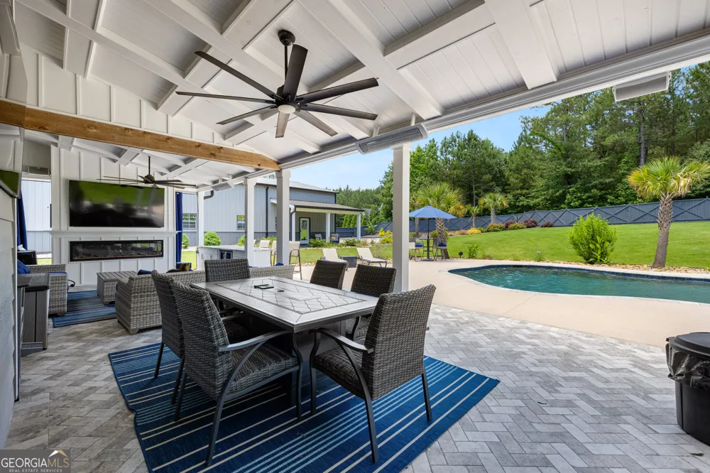 878 McIntosh TRL Sharpsburg, GA 30277