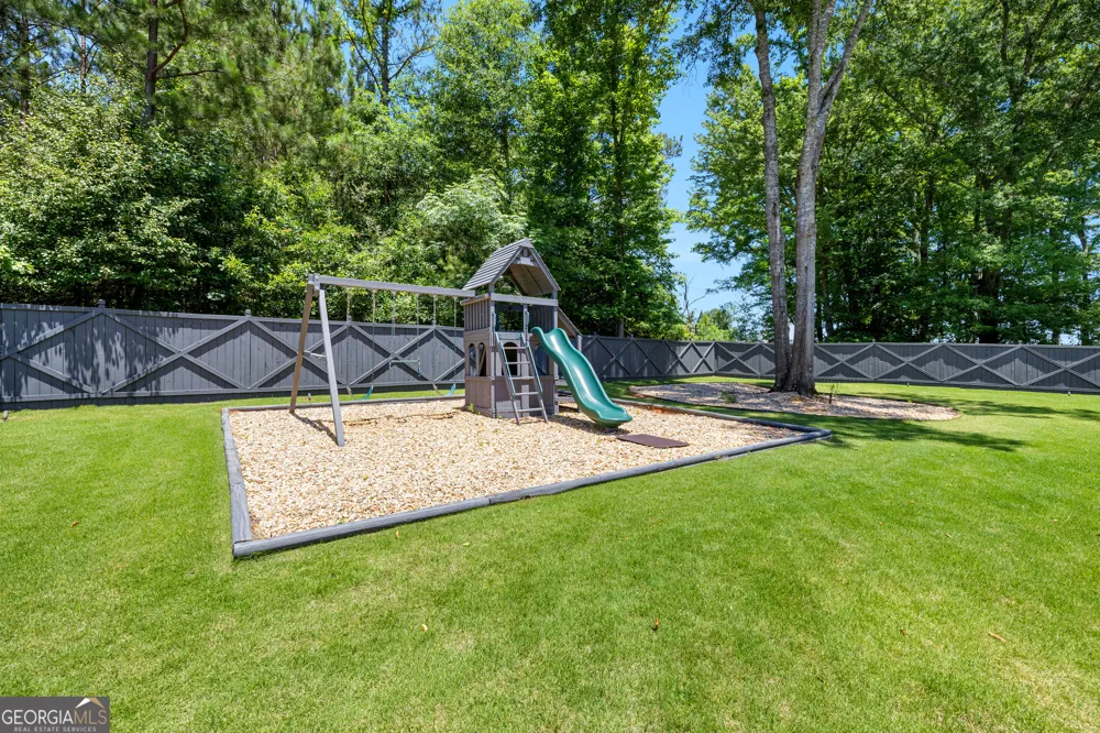 878 McIntosh TRL Sharpsburg, GA 30277