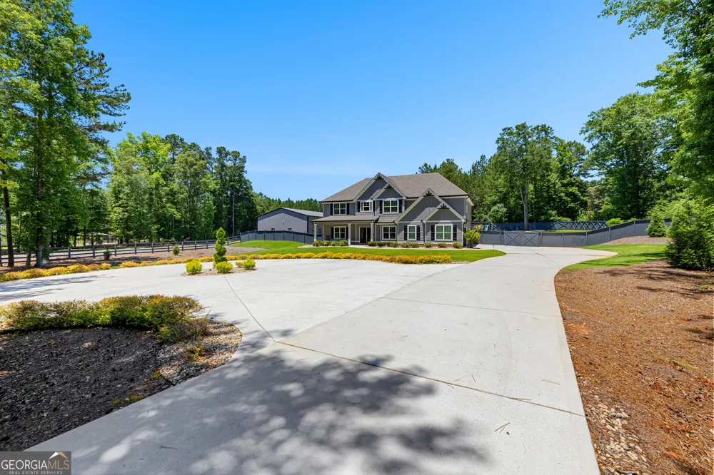 878 McIntosh TRL Sharpsburg, GA 30277