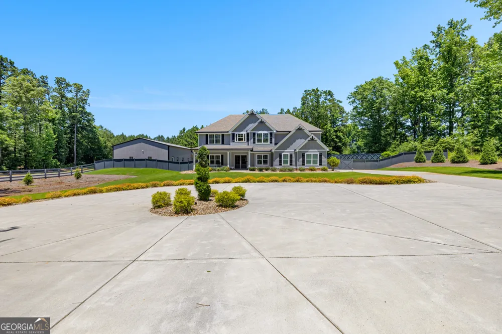 878 McIntosh TRL Sharpsburg, GA 30277