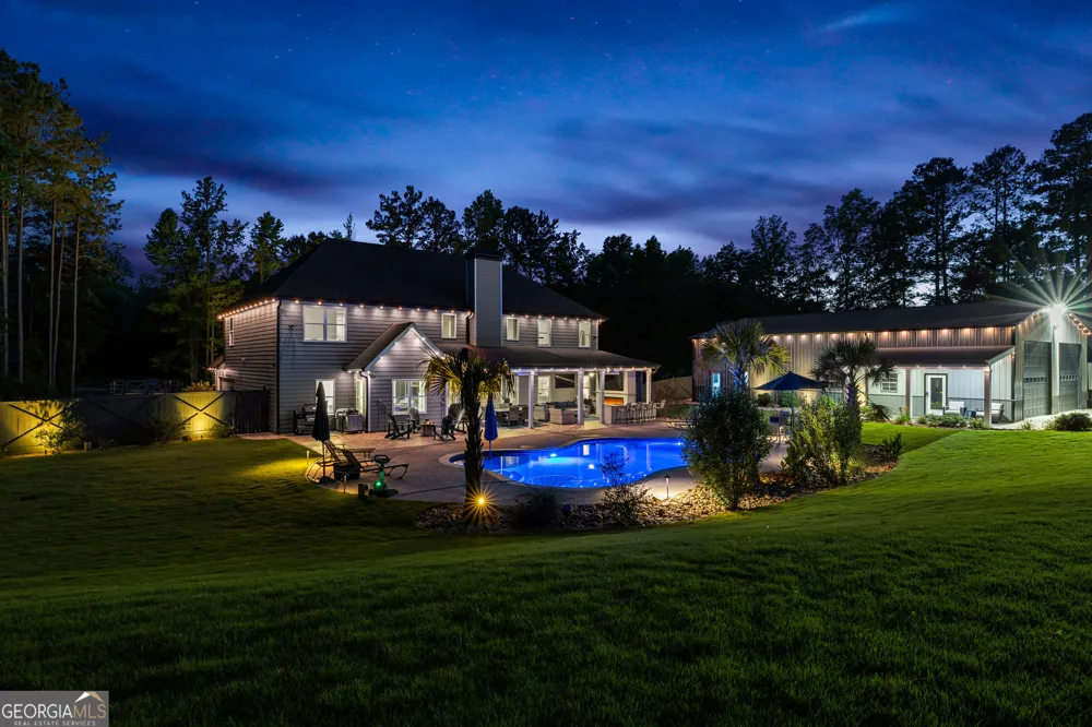 878 McIntosh TRL Sharpsburg, GA 30277