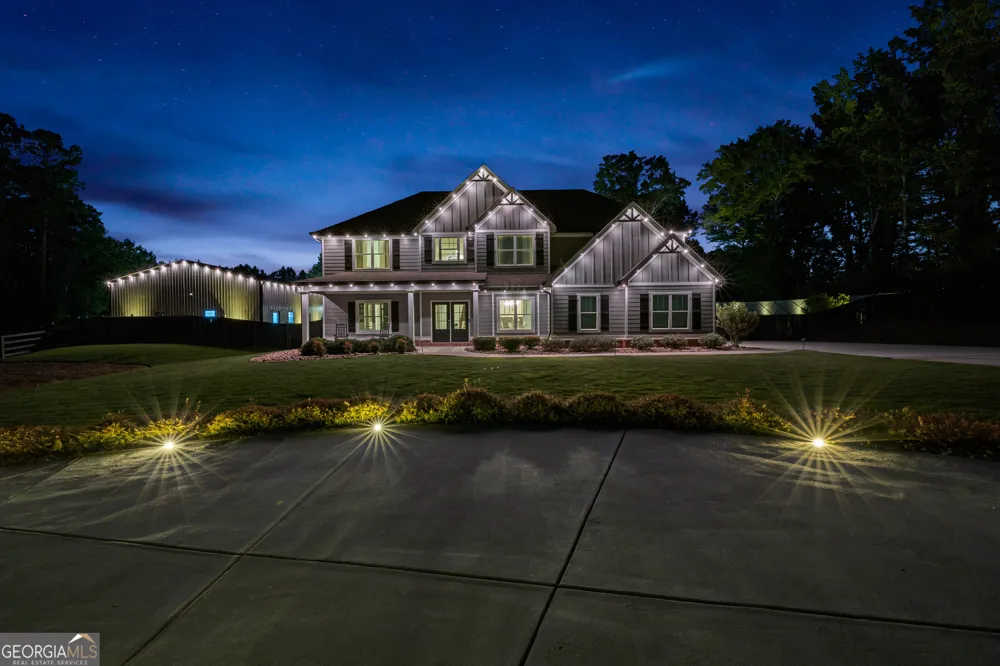 878 McIntosh TRL Sharpsburg, GA 30277