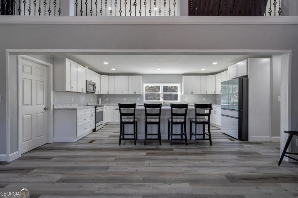 1987 Indian Hill RD Elberton, GA 30635
