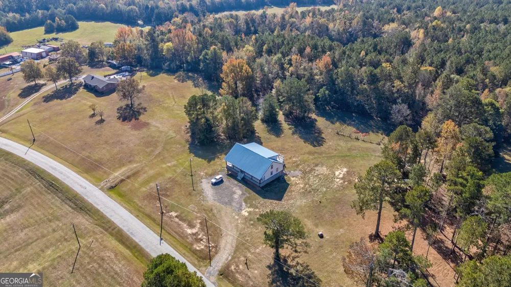 1987 Indian Hill RD Elberton, GA 30635