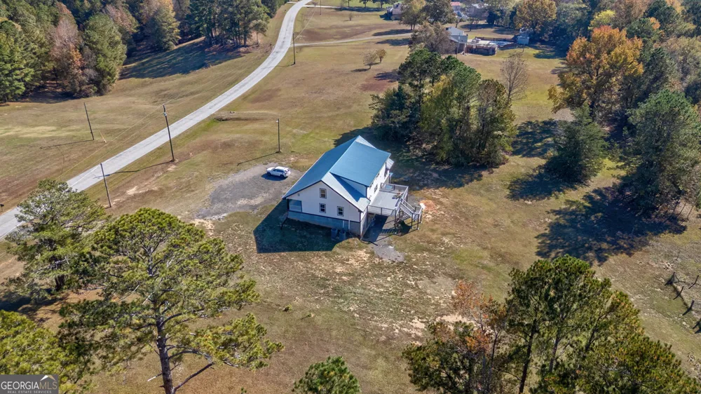 1987 Indian Hill RD Elberton, GA 30635