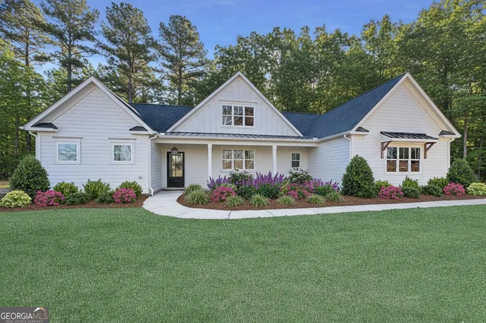208 Summer Ridge DR Ball Ground, GA 30107
