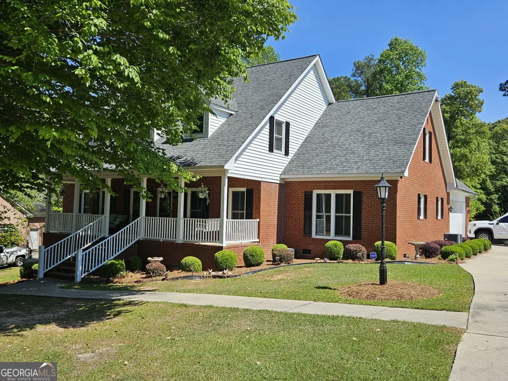 200 Gates RD Lizella, GA 31052