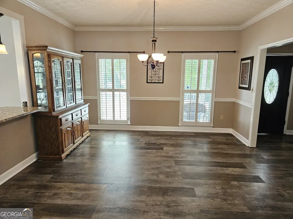 200 Gates RD Lizella, GA 31052