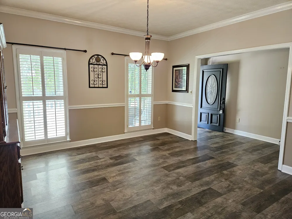 200 Gates RD Lizella, GA 31052