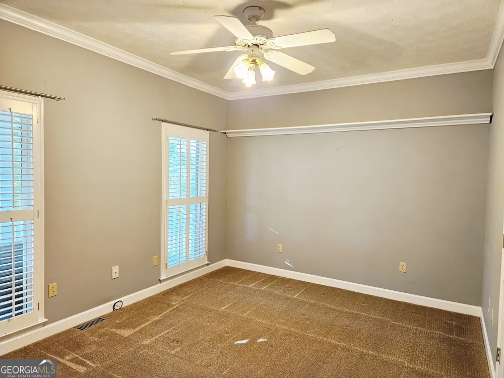200 Gates RD Lizella, GA 31052