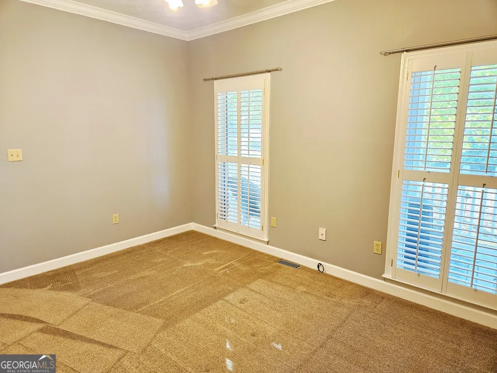 200 Gates RD Lizella, GA 31052