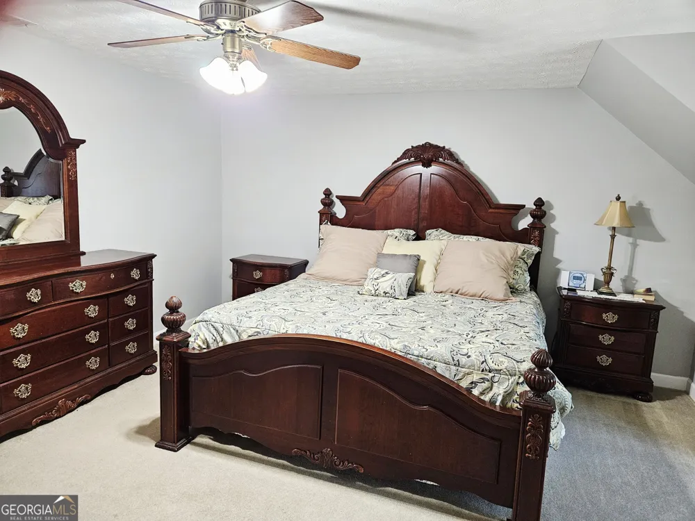 200 Gates RD Lizella, GA 31052