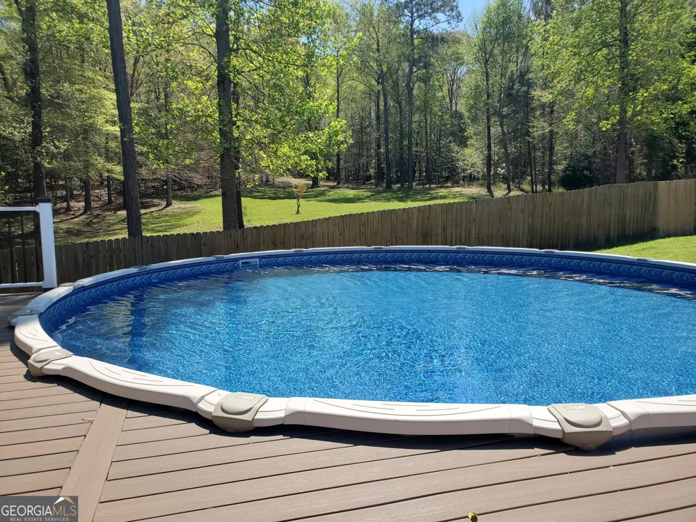 200 Gates RD Lizella, GA 31052