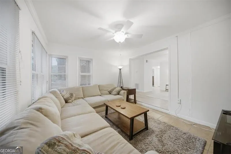 32 Arpege WAY NW Atlanta, GA 30327