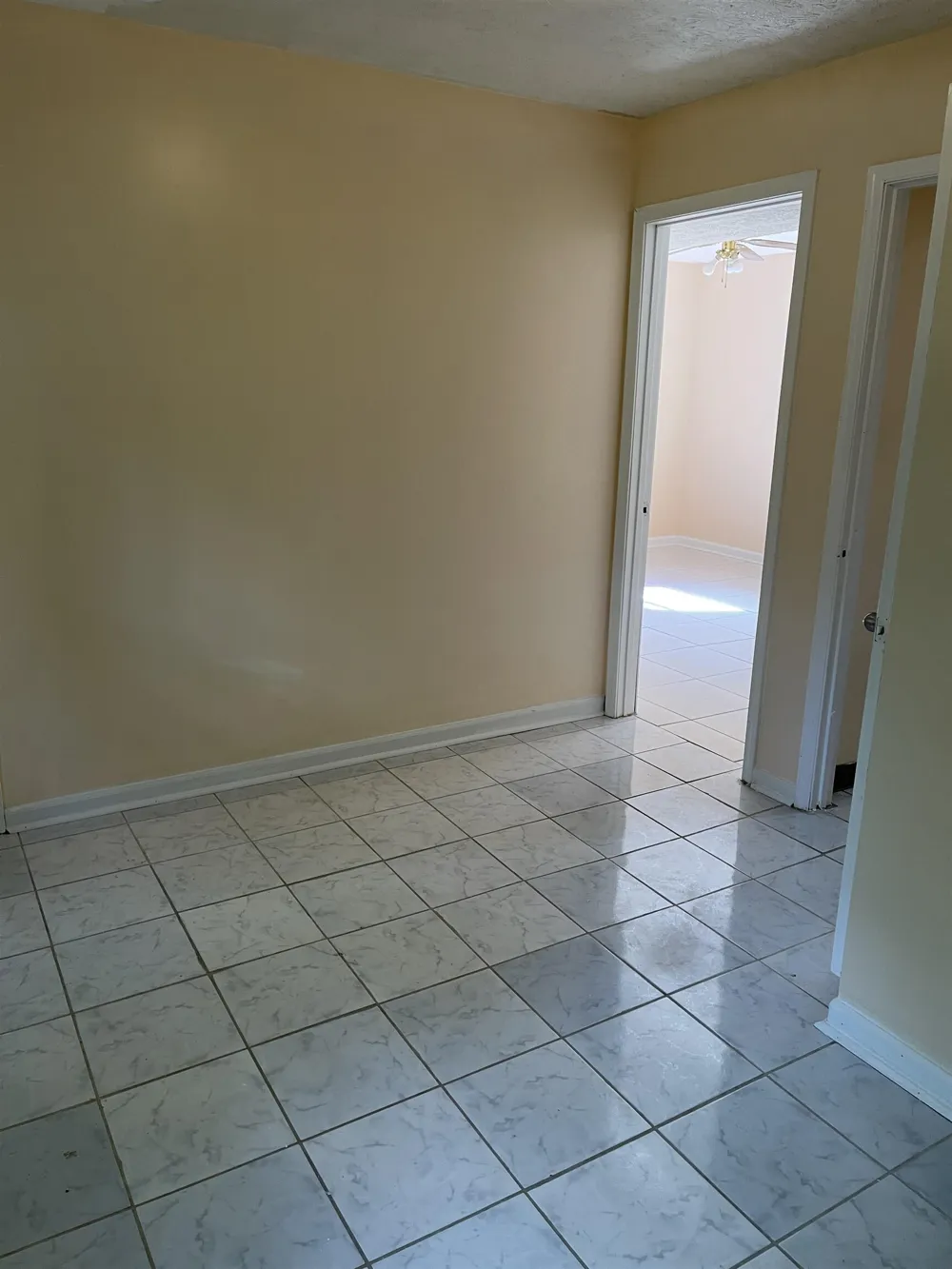 152 Rountree RD Riverdale, GA 30274
