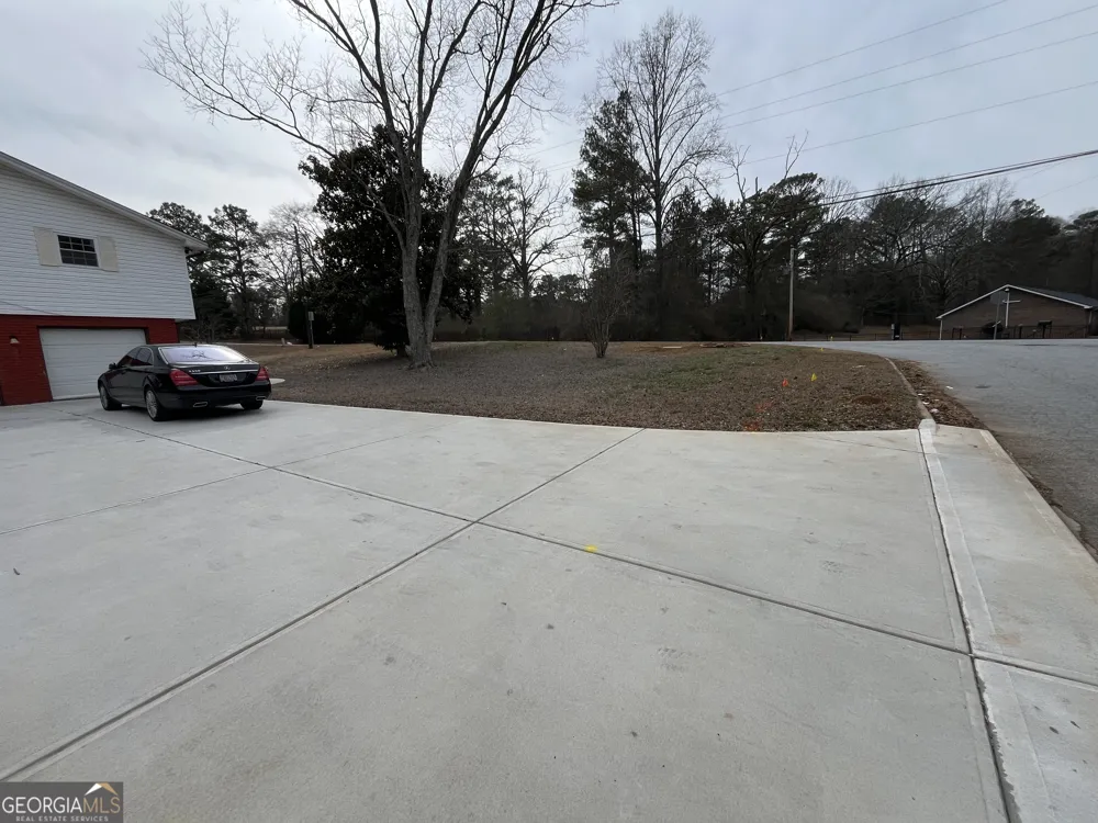 152 Rountree RD Riverdale, GA 30274