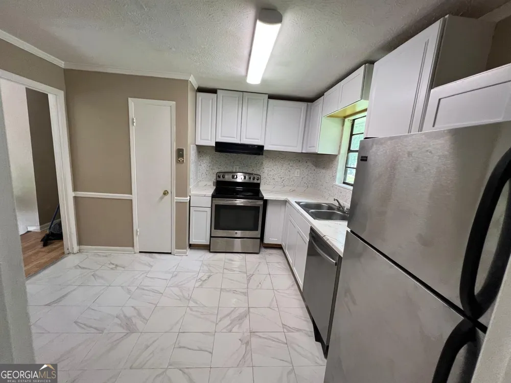 152 Rountree RD Riverdale, GA 30274