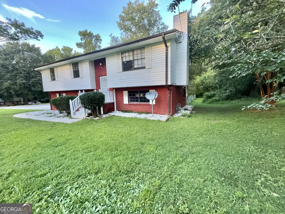 152 Rountree RD Riverdale, GA 30274