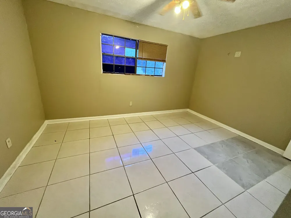 152 Rountree RD Riverdale, GA 30274