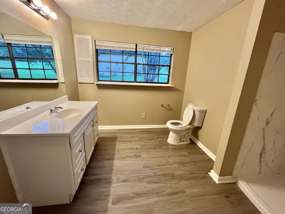 152 Rountree RD Riverdale, GA 30274