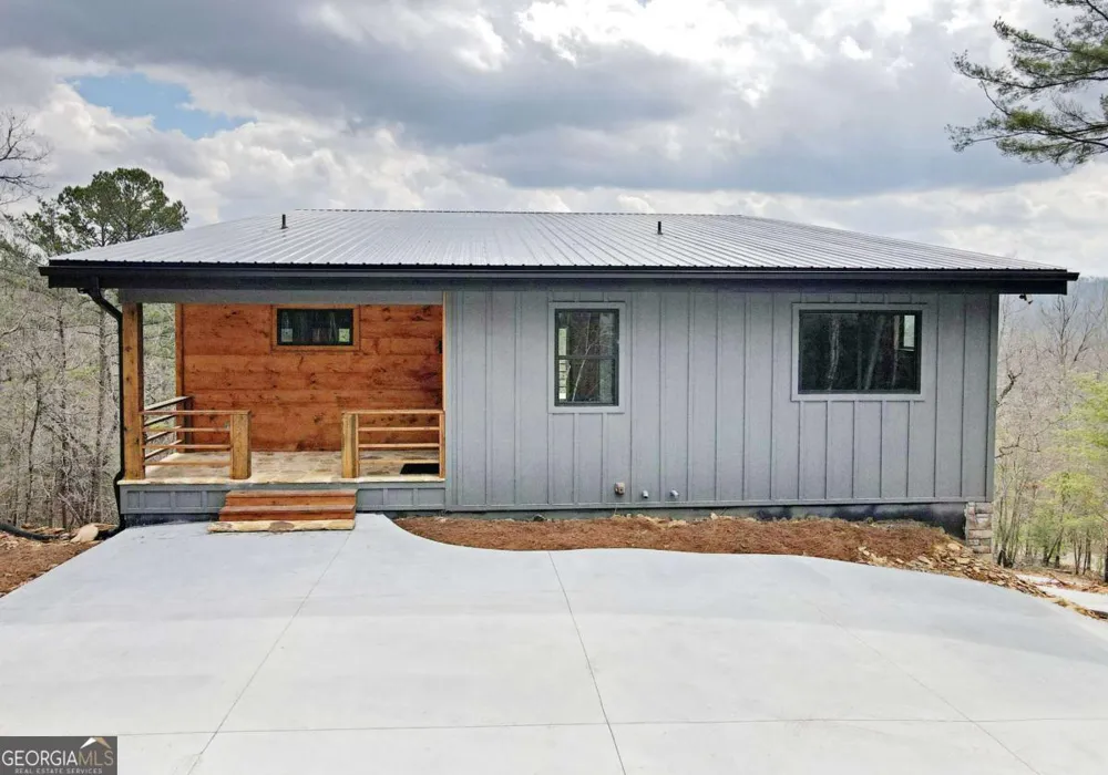 391 Crabapple LN Mineral Bluff, GA 30559