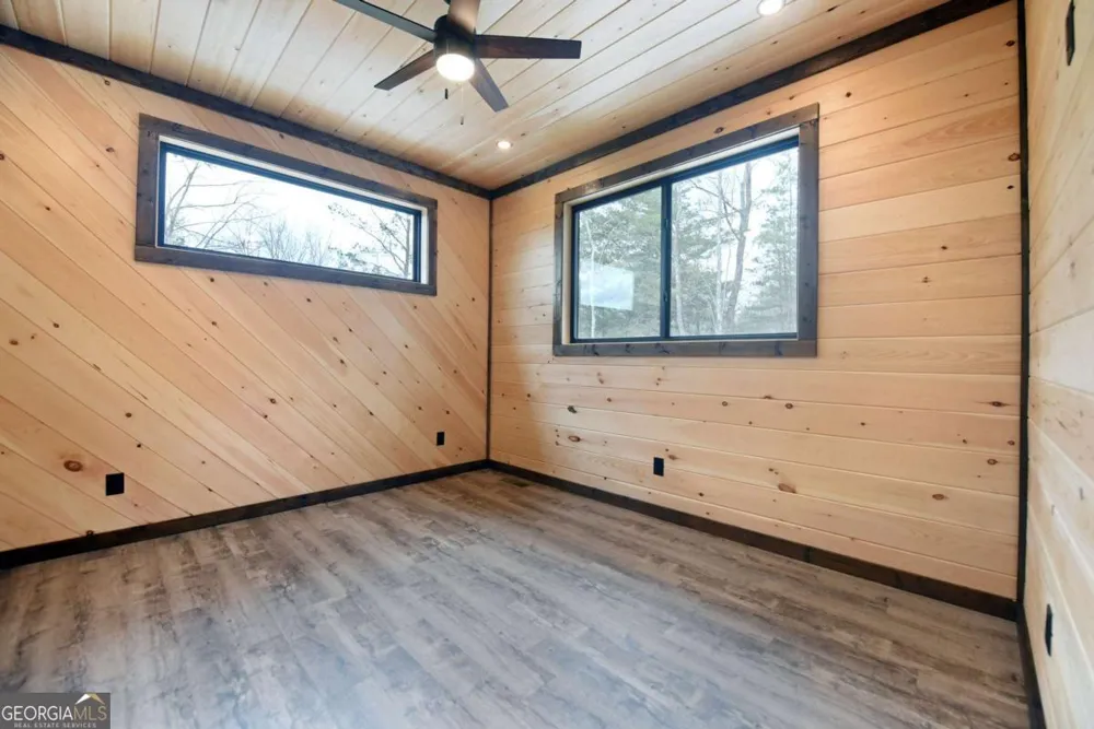 391 Crabapple LN Mineral Bluff, GA 30559