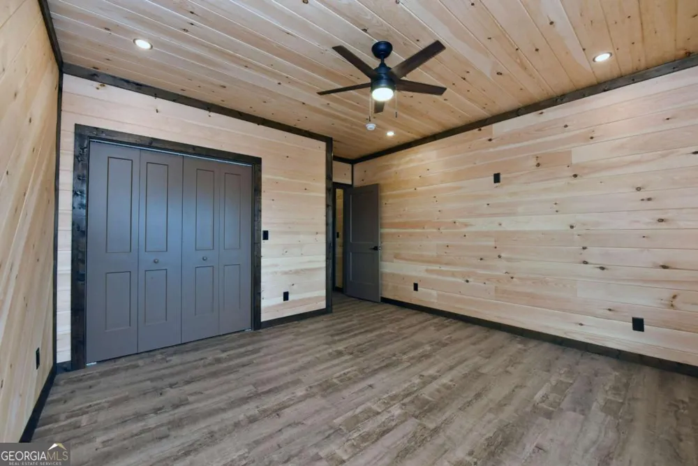 391 Crabapple LN Mineral Bluff, GA 30559