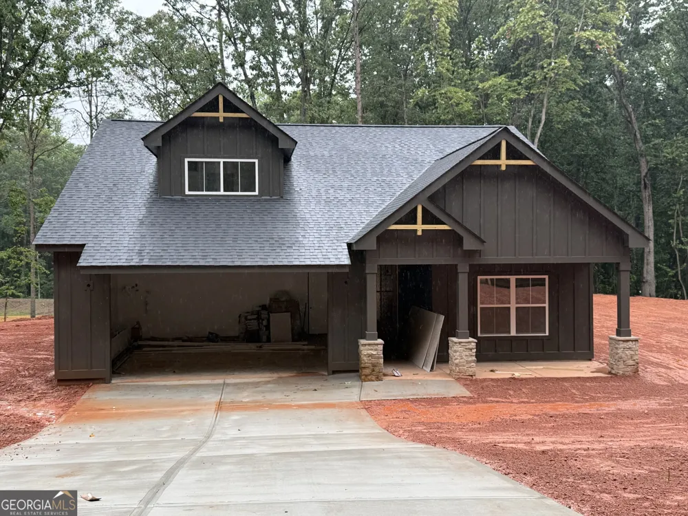 73 Hazel LN Bremen, GA 30110