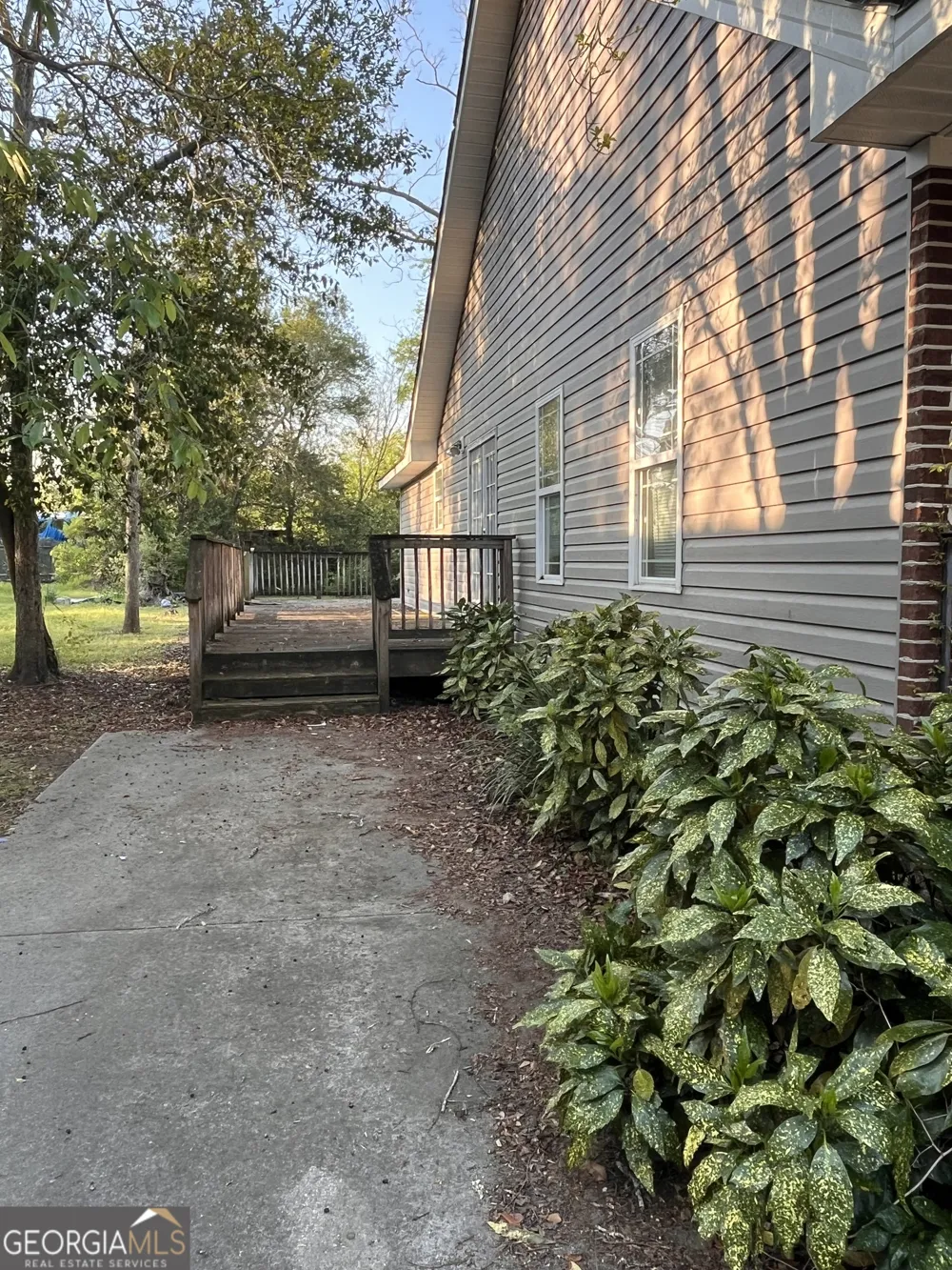 211 Malaga ST Pelham, GA 31779