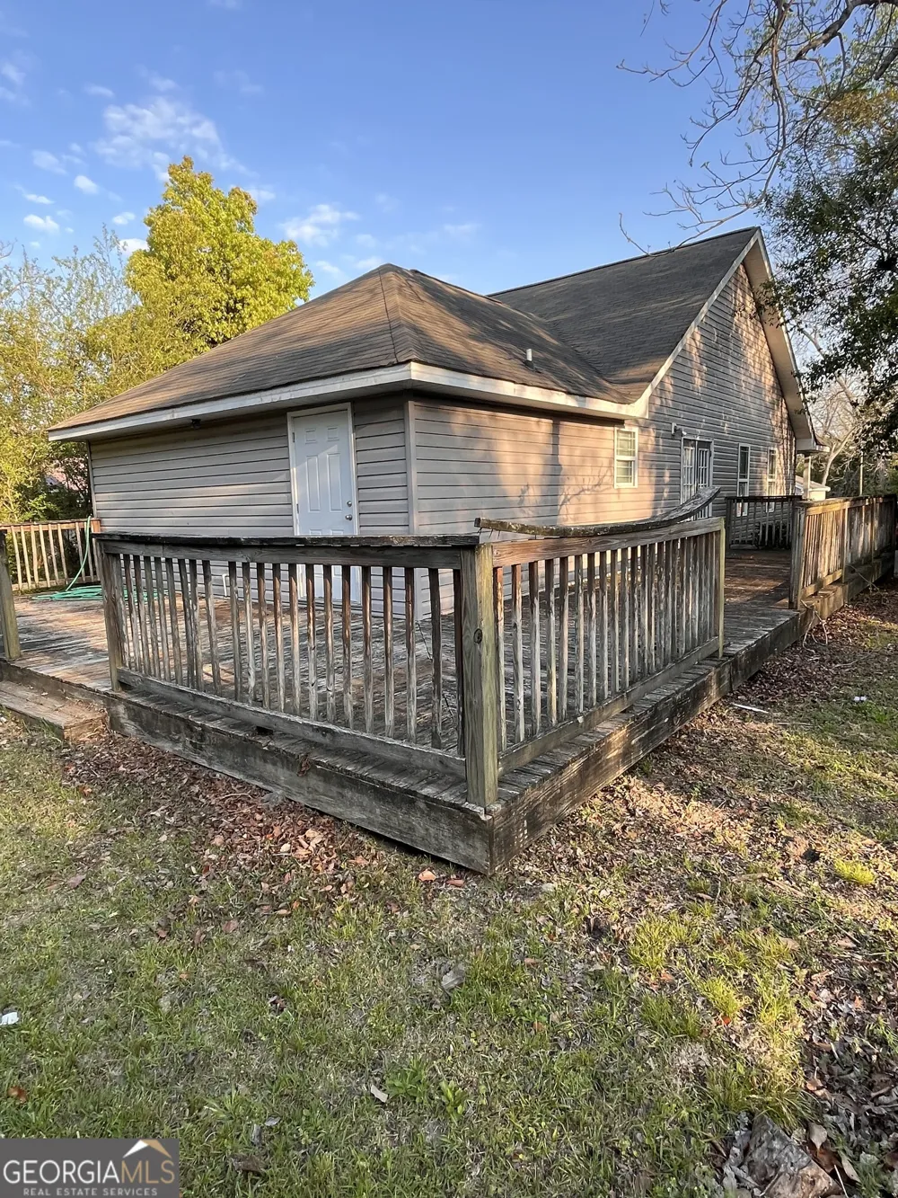 211 Malaga ST Pelham, GA 31779