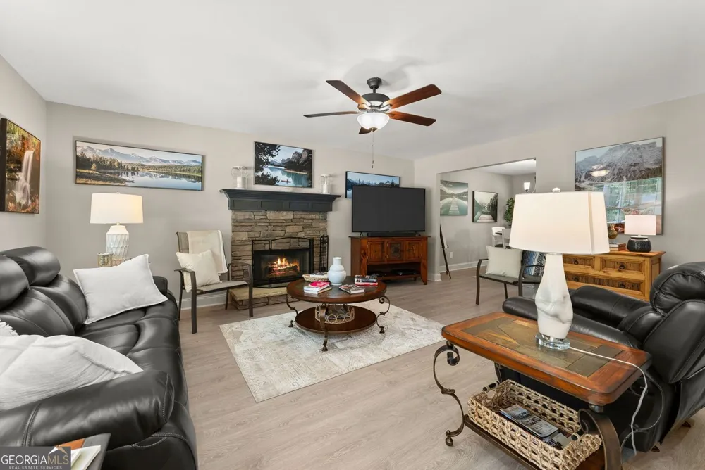 5931 Gailey DR Clermont, GA 30527