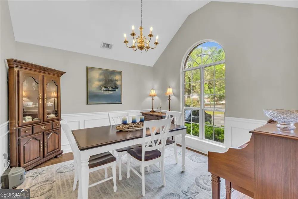 27 Oak Side CT Richmond Hill, GA 31324