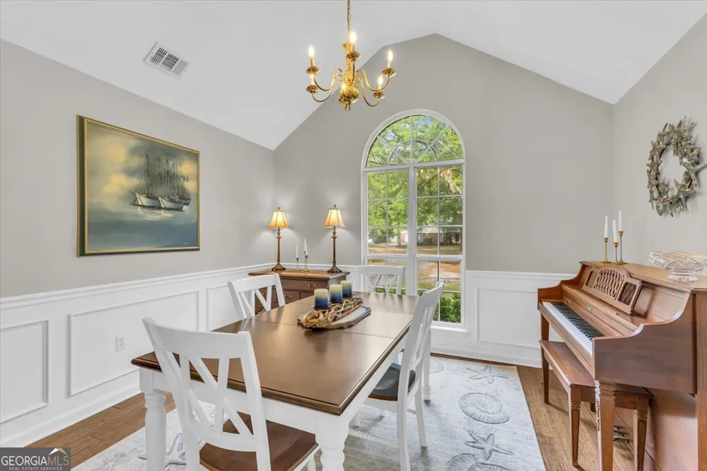 27 Oak Side CT Richmond Hill, GA 31324