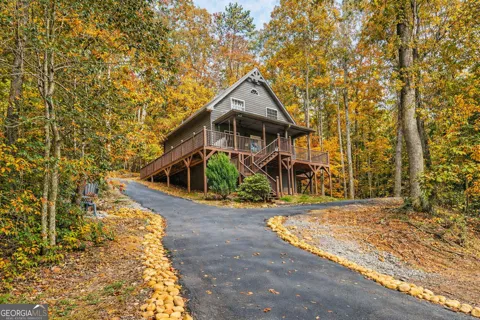 106 Brookwood LN