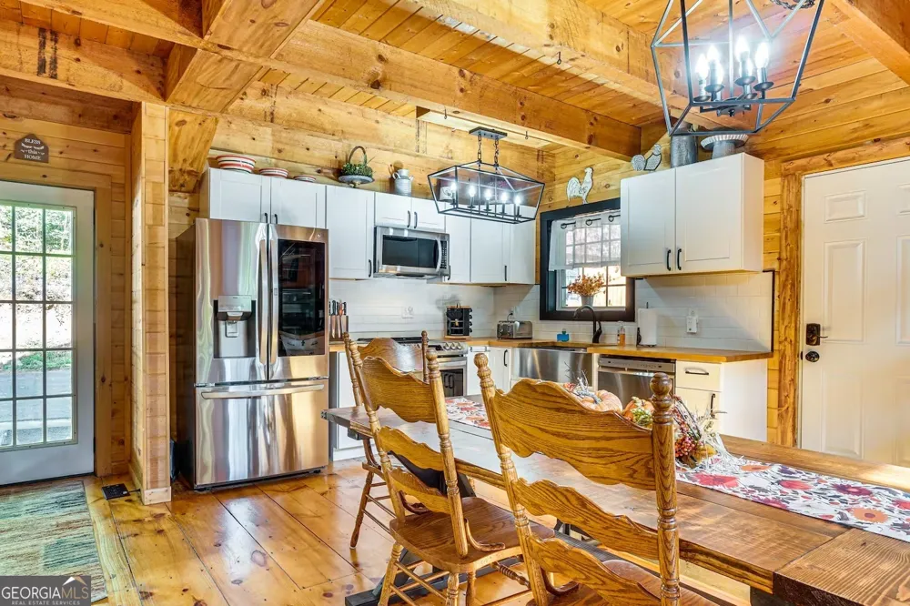 106 Brookwood LN Clarkesville, GA 30523