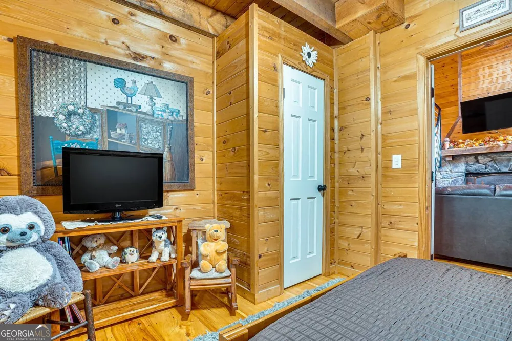 106 Brookwood LN Clarkesville, GA 30523