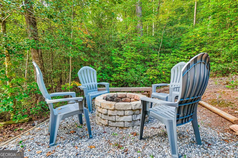 106 Brookwood LN Clarkesville, GA 30523
