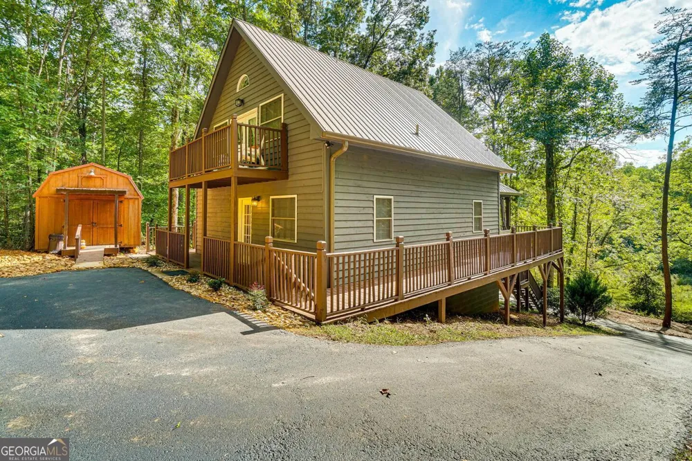 106 Brookwood LN Clarkesville, GA 30523