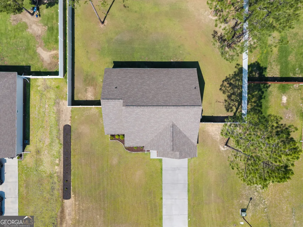 309 Tallulah BND Ellabell, GA 31308