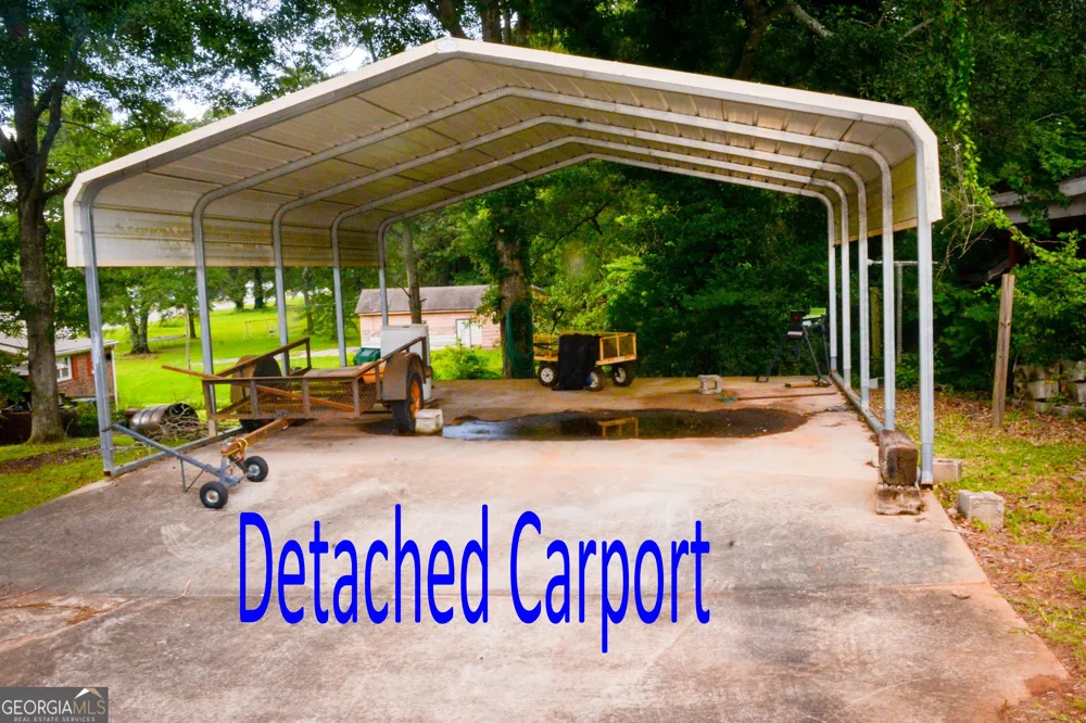 101 Pineview DR Thomaston, GA 30286
