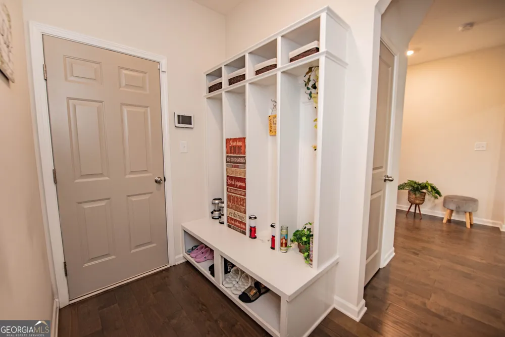 125 Amberley CT Kathleen, GA 31047