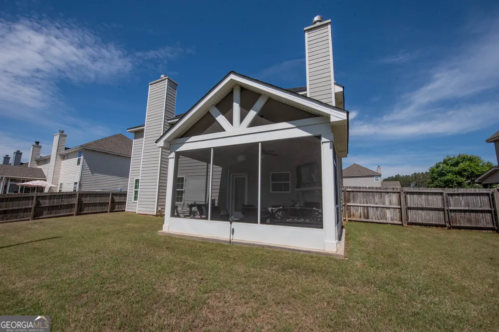 125 Amberley CT Kathleen, GA 31047