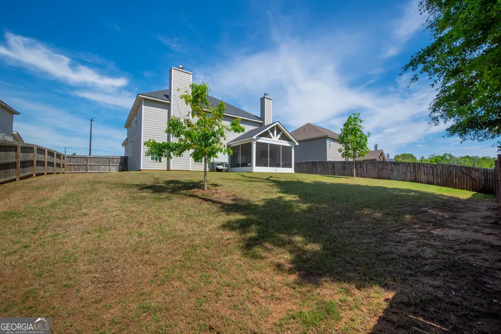 125 Amberley CT Kathleen, GA 31047