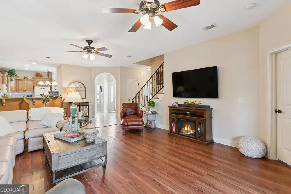 152 Villa RD Brunswick, GA 31525