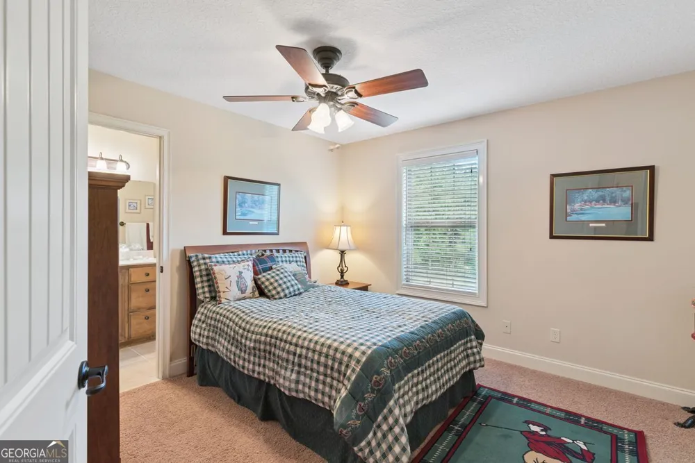 152 Villa RD Brunswick, GA 31525
